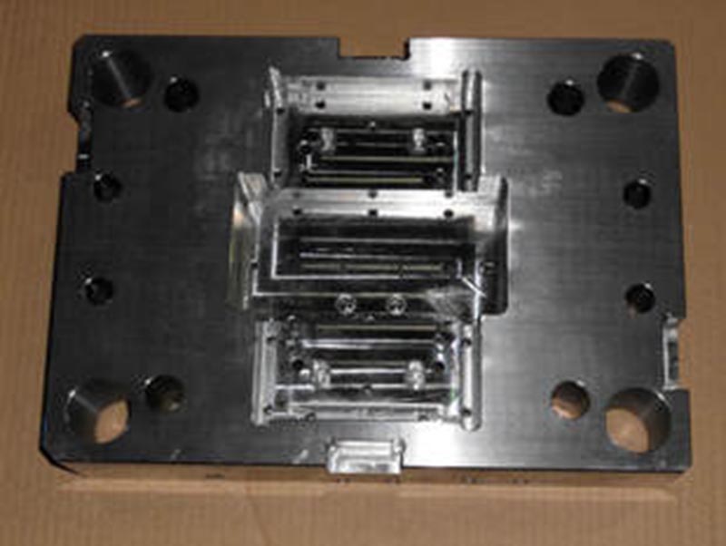 锡林郭勒盟精密塑料模-06