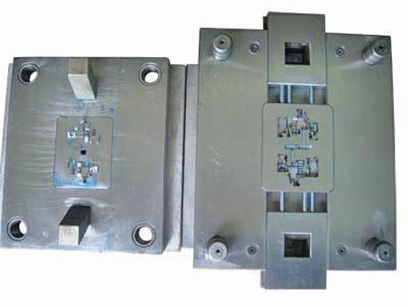 锡林郭勒盟精密塑料模-01